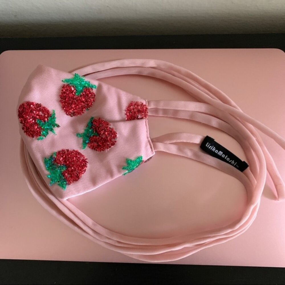 Lirika Matoshi Strawberry Glitter Tulle Face Mask